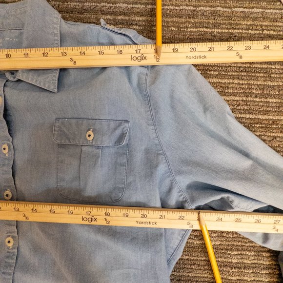 Duluth Trading Womens Size XL Shirt Denim Button Up Long Sleeve Coolmax Collared - Picture 11 of 11